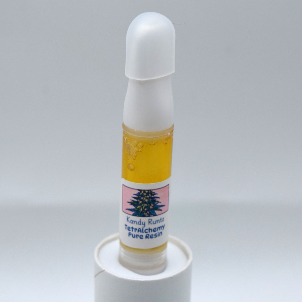 Pure Resin 1 gram all-ceramic cartridge containing a 95% live resin and 5% CBC strain-specific formulation.